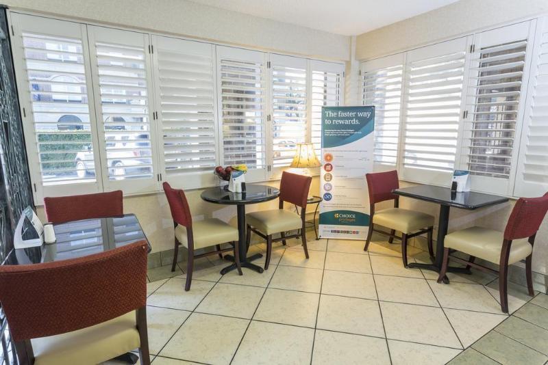 Quality Inn Savannah Historic District Εξωτερικό φωτογραφία