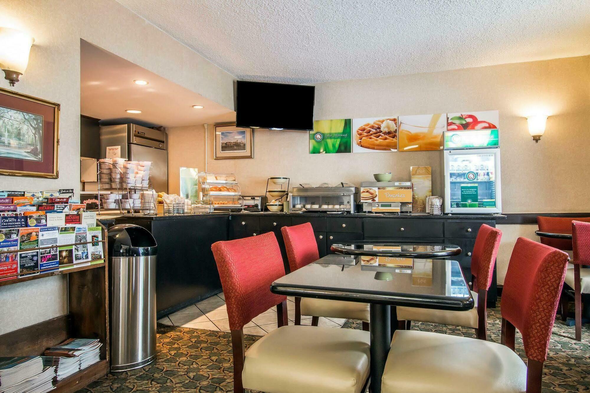 Quality Inn Savannah Historic District Εξωτερικό φωτογραφία